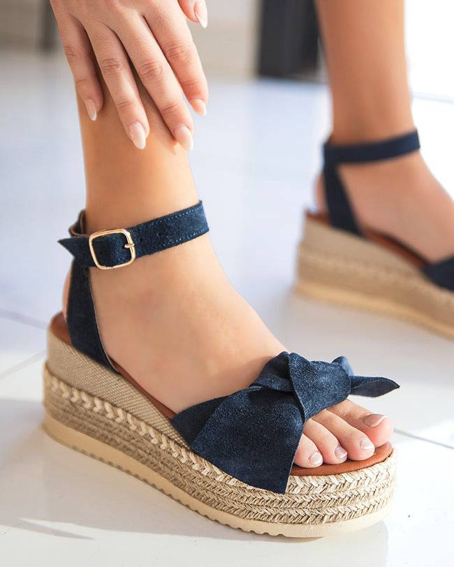 Sandale mit Keilabsatz aus blauem Leder - MJNP98 - Casualmode.de